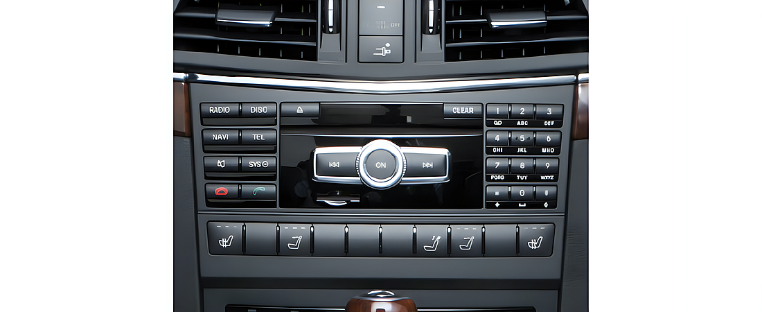 Mercedes-Benz E-Class 2011 70