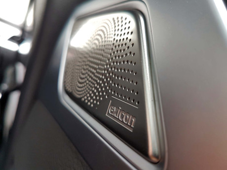 Editorial 2018 genesis g80 sport 28 jp