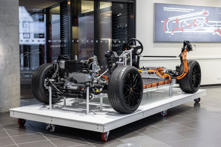 PPE_rolling_chassis_front.jpg
