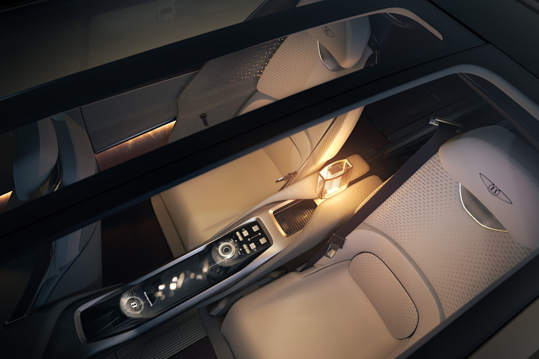 Bentley-EXP-15-2025-interior (8).jpg