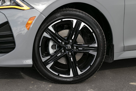 Editorial 2021 kia k5 gt line 09 jw