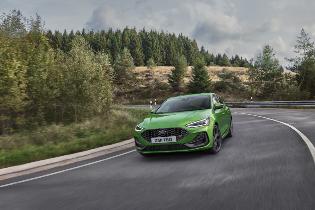 ford_focus_st_2025-1.jpeg