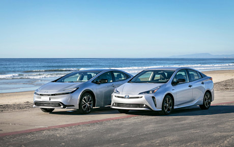 Editorial 2023 toyota prius xle awd 09 jw