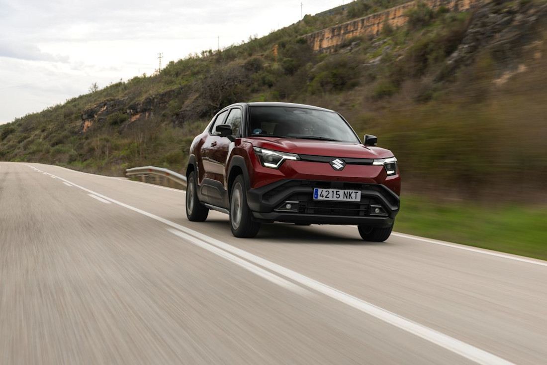 Suzuki e VITARA_2.jpg