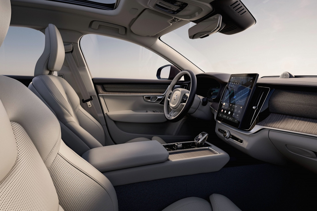 volvo-s90-2025-interior (2).jpg