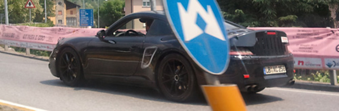 Erlkönig: Neuer Porsche 911 – Getarnter Turbo entdeckt