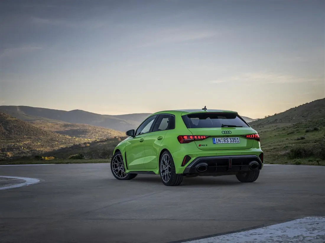 media-Audi RS 3 Sportback --- VGI U.O. Responsabile VA-5 Data di Creazione 19.08.2024 Classe 9.1 004 media-Audi RS 3 Sportback --- VGI U.O. Responsabile VA-5 Data di Creazione 19.08.2024 Classe 9.1 004