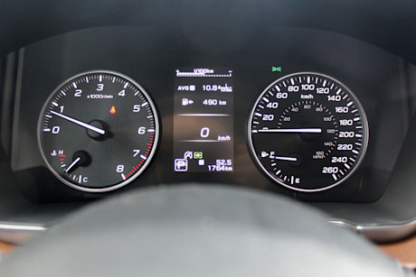 Editorial 2025 subaru outback premier xt td pb 250106 4