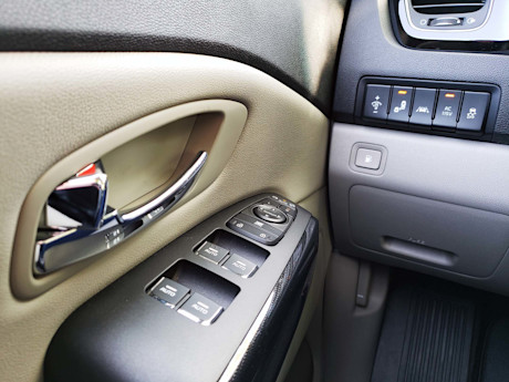 Editorial 2020 kia sedona sx tech 26 sw
