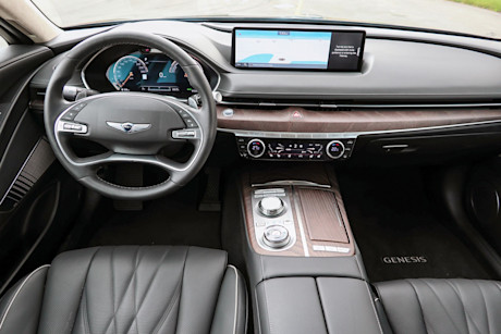 Editorial 2023 genesis electrified g80 prestige 16 jm