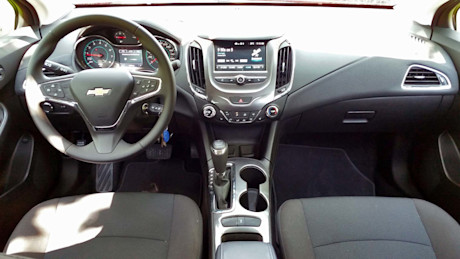 Editorial 2017 chevrolet cruze lt 12 ns