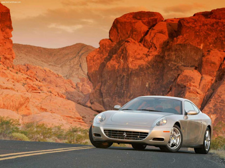 7 Goofy Cars and Design Flops Made by Exotic Automakers Body Image