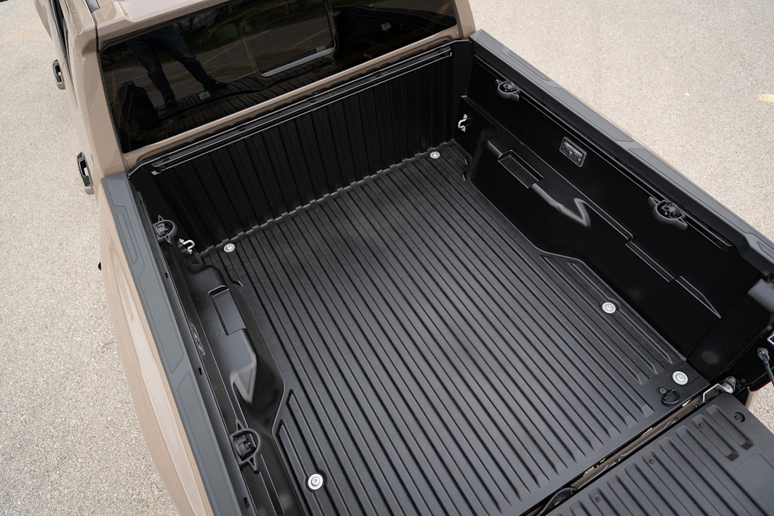 Fun with Toyota Stick Shifts - NF - JW - 260514 - 30.jpg