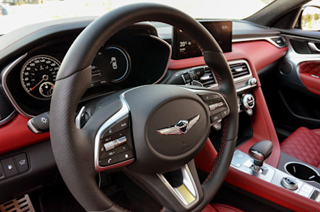 Genesis G70 2022 : premier contact Body Image