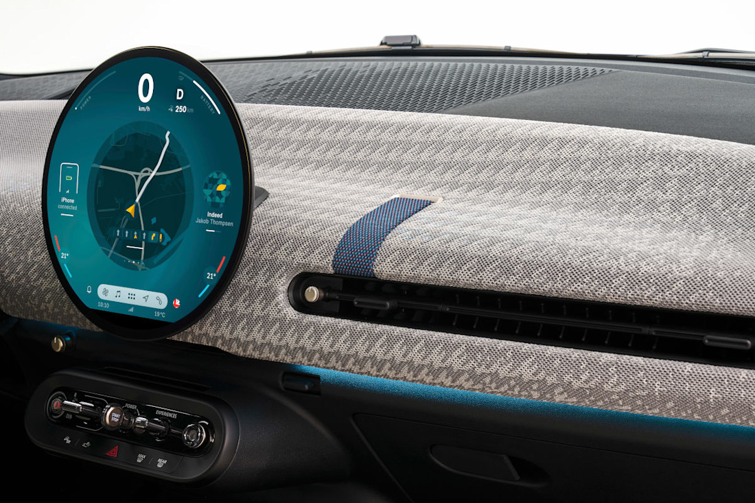 interior-mini-cooper-electrico-2024 (12).jpg