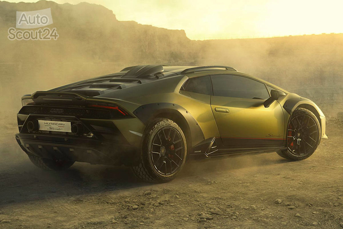 Lamborghini-Huracan_Sterrato-2023 (4).jpg