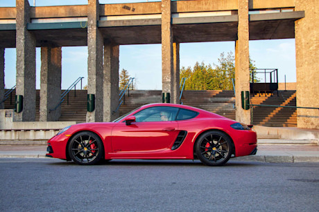 Editorial 2018 porsche cayman gts 04 lw