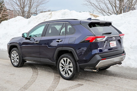 Editorial 2023 toyota rav4 limited 08 jm