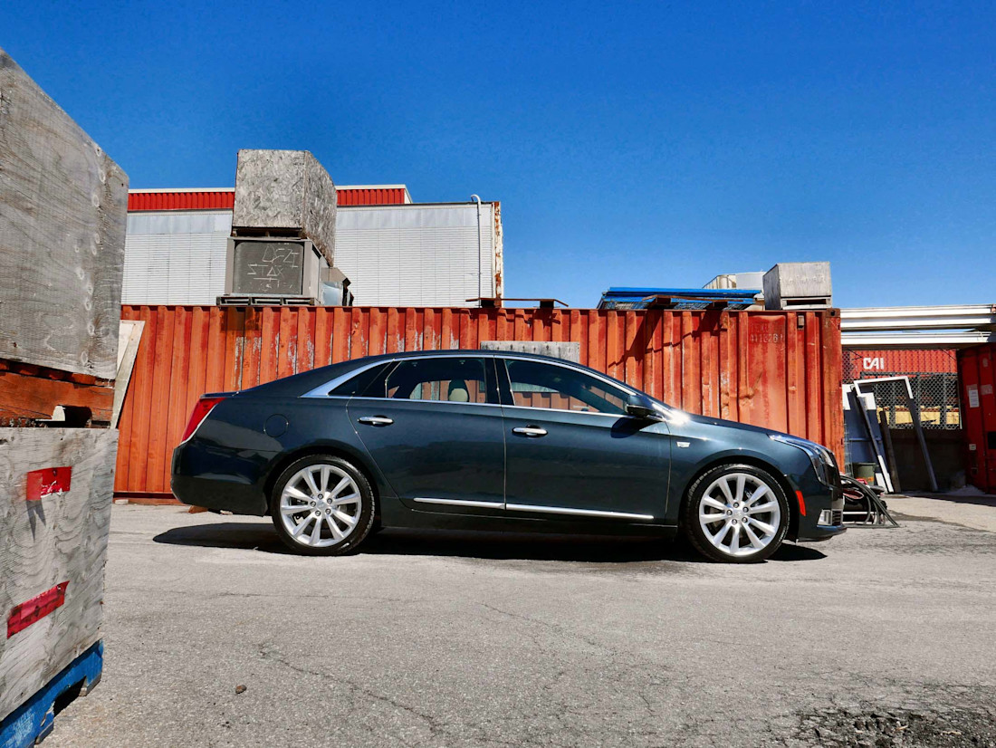 Editorial 2018 cadillac xts v sport platinum 04 bh