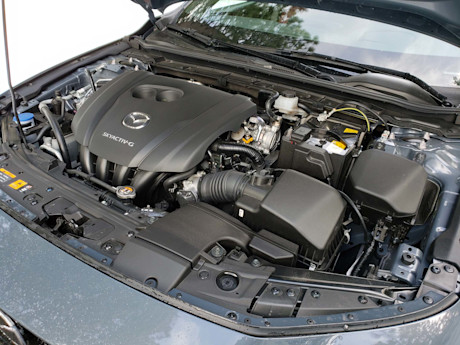Editorial 2019 mazda3 sport awd 07 sw
