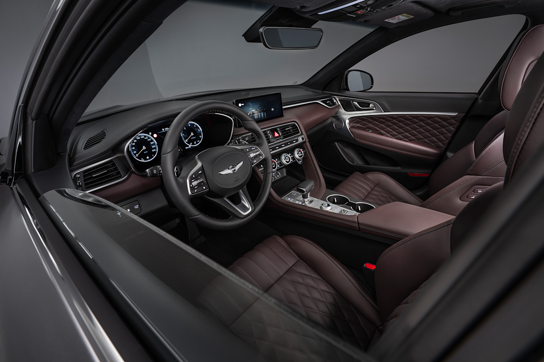 Genesis-G70-Shooting-Brake-Interieur