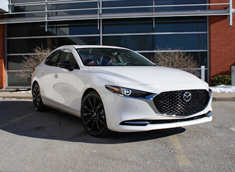 Editorial 2024 mazda3 gt awd turbo td fr 240314 02 db