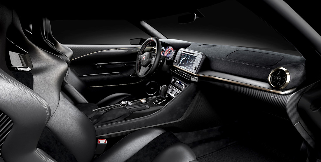 Nissan-GT-R50_by_Italdesign-int 01.jpg
