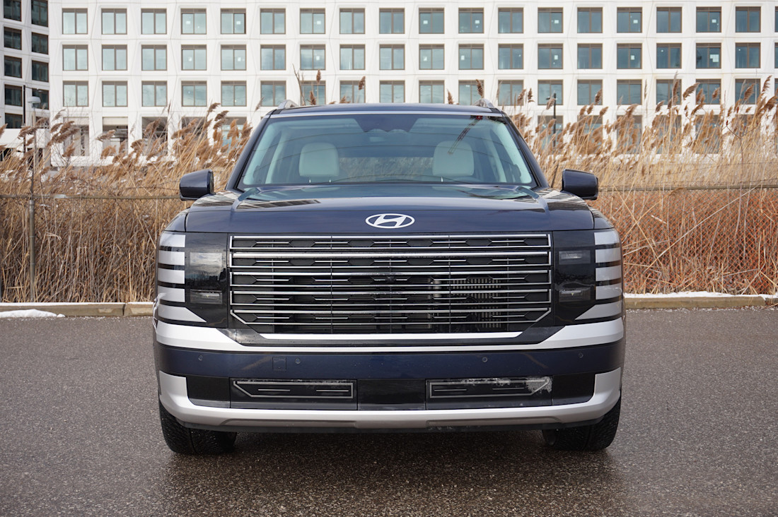 2026 Hyundai Palisade Hybrid Review Image