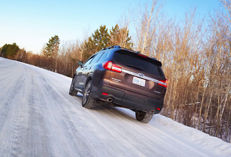 Editorial 2019 subaru ascent premier 11 jp