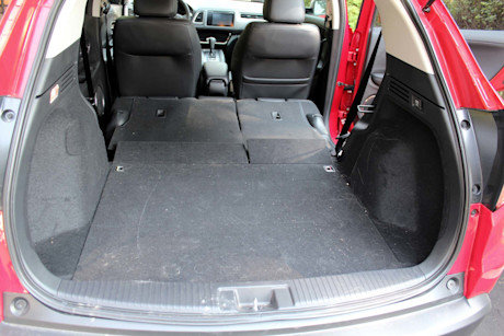 Editorial 2017 honda hr v ex l navi 19 pb