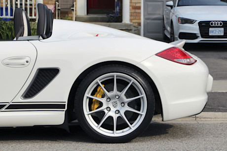 Editorial 2011 porsche boxster spyder jy 03