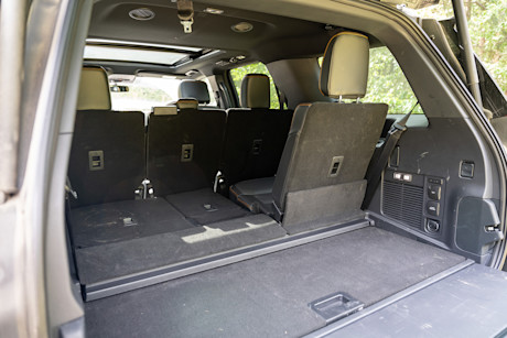 2025 Ford Expedition Tremor Review Image