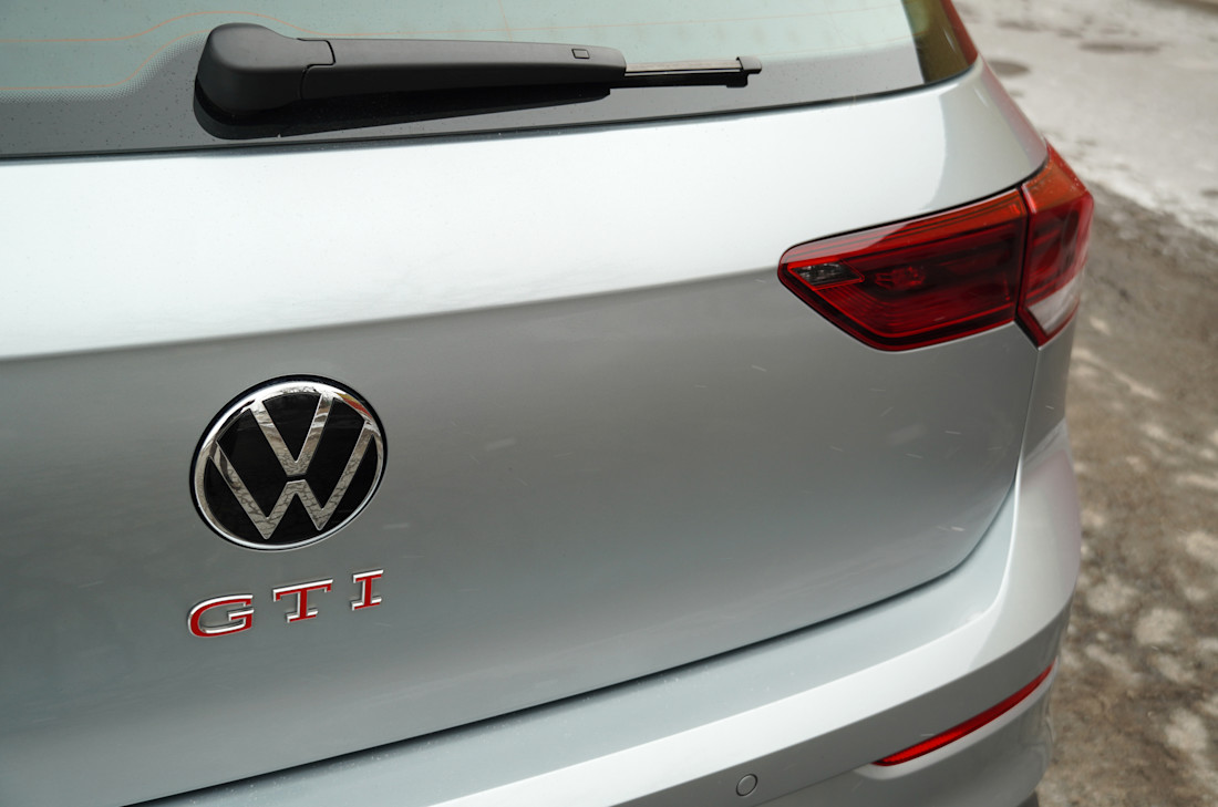 Volkswagen Golf GTI 2026 (5).jpg