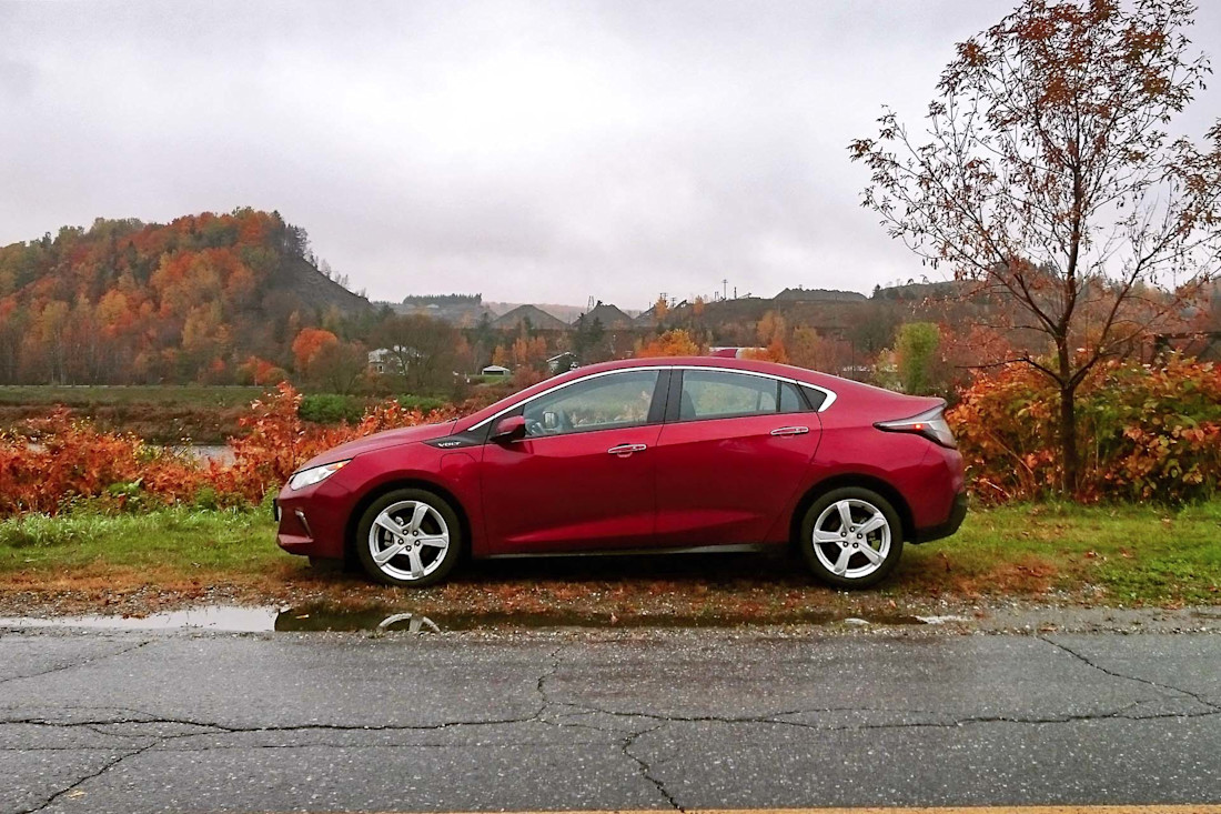 Editorial 06 jb 2016 chevrolet volt