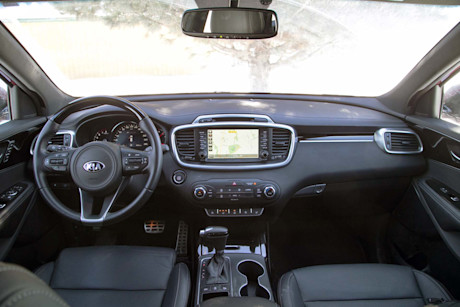 Editorial 2016 kia sorento 06 jw
