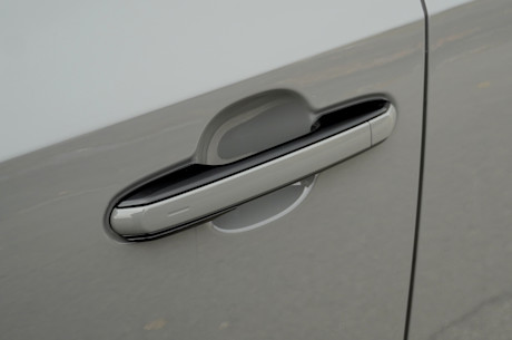 Lexus TX 500h 2026 : essai routier Image
