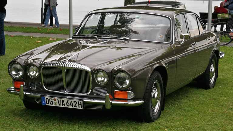daimler-sovereign-1972-m-02