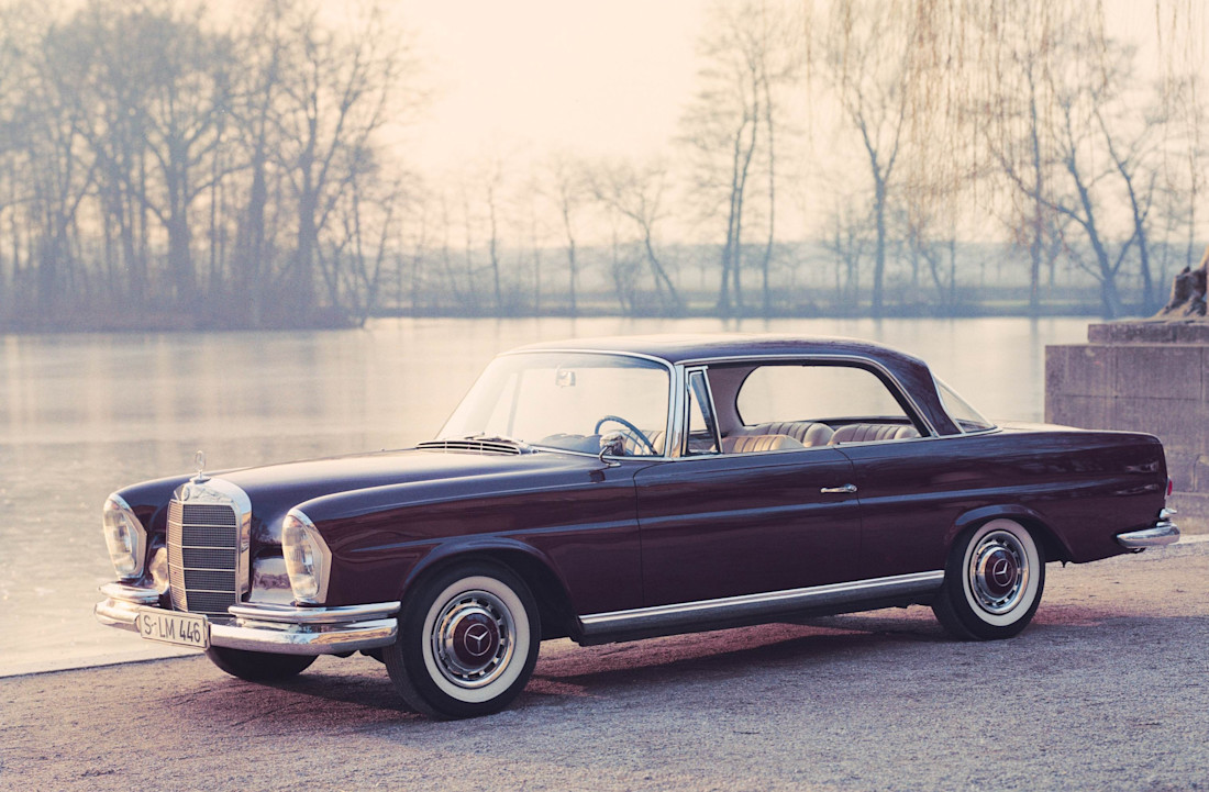 mercedes-benz-w111-front