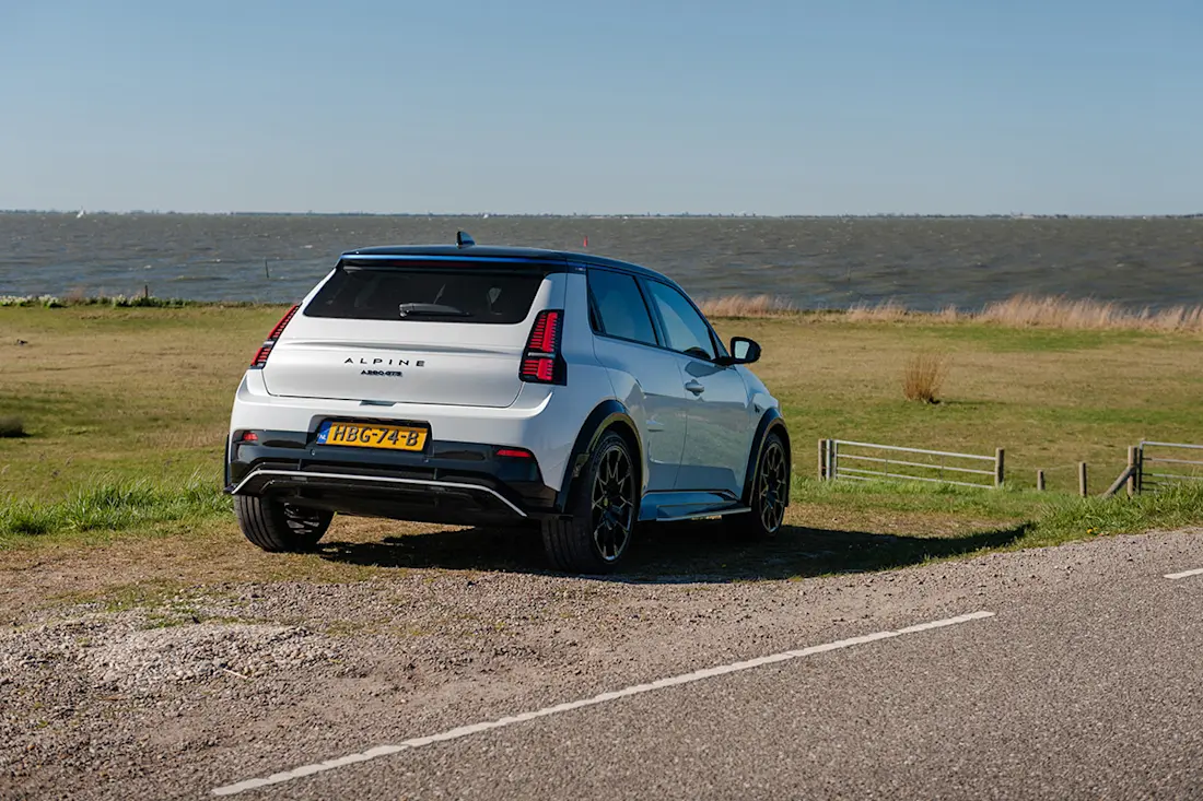 CR 19 Alpine A290 2 CR 19 Alpine A290 2