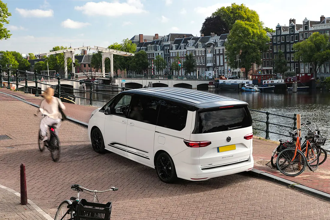 AS24 VW Multivan PHEV 3