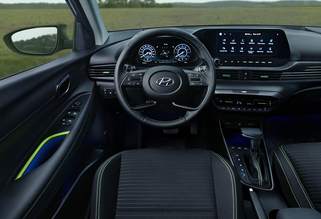 hyundai-i20-interior