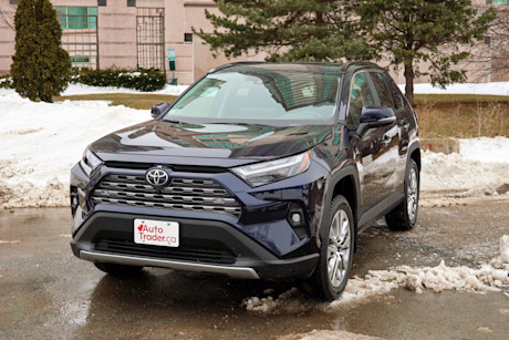 Editorial 2023 toyota rav4 limited 03 jm