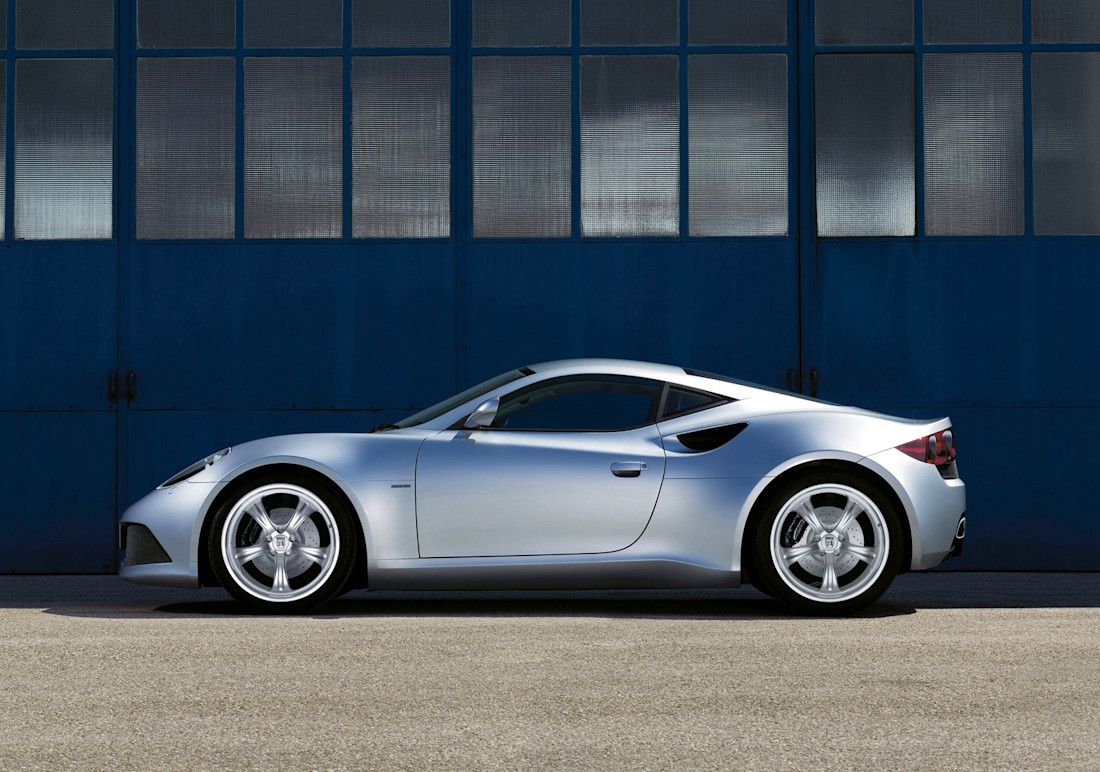 artega-gt-side
