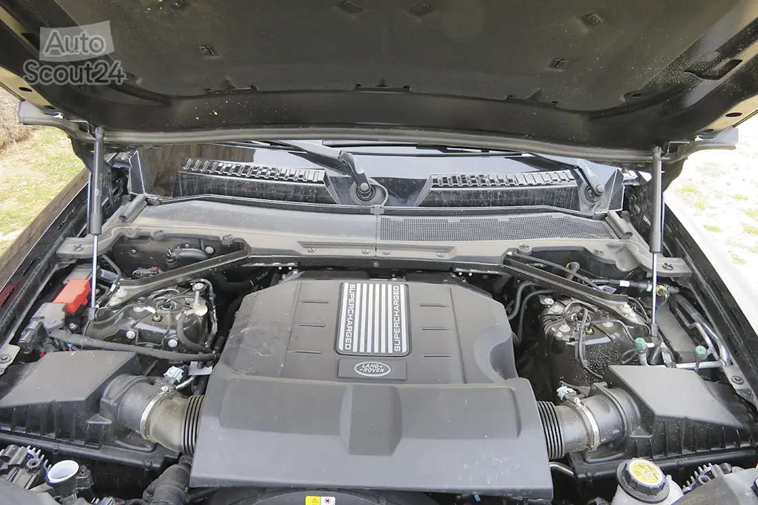 24 land rover defender 110 V8