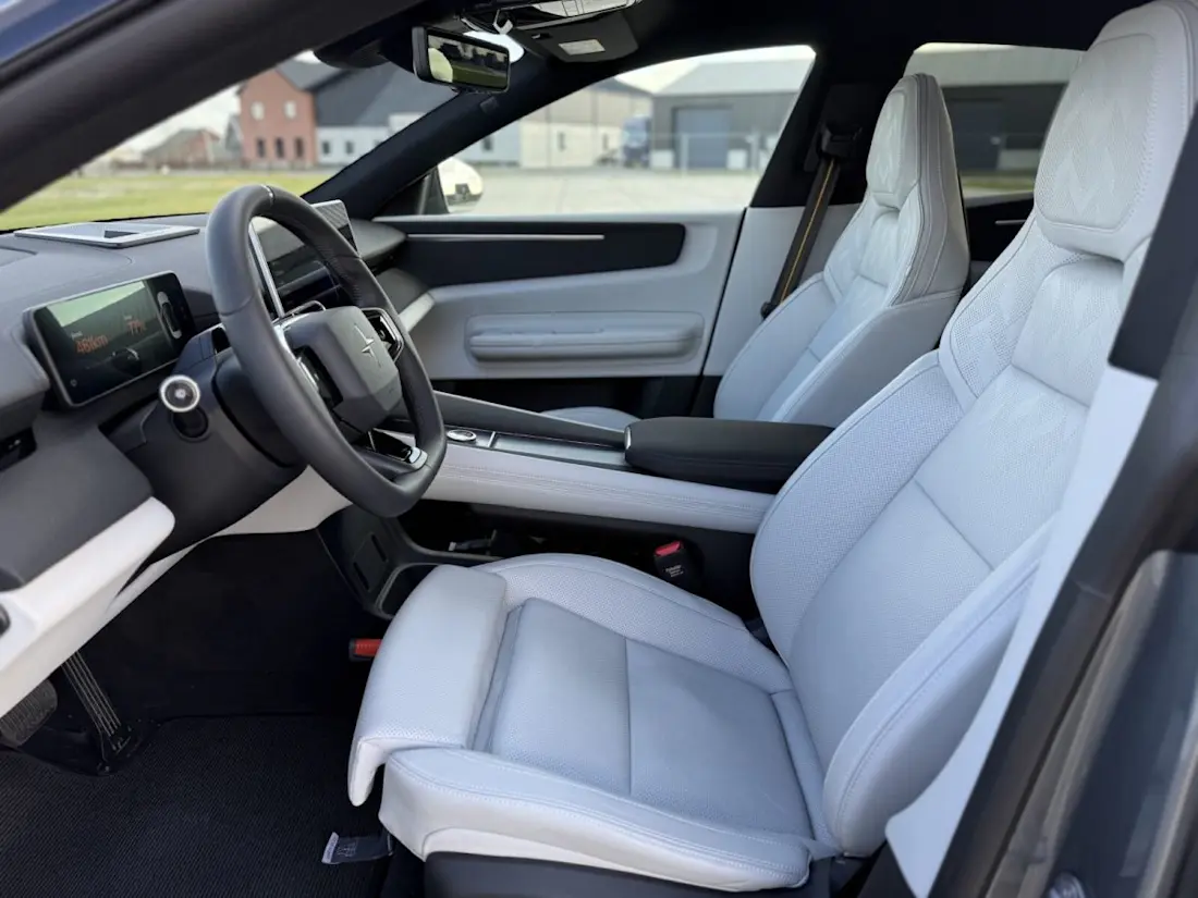 3 - Polestar 4 3 - Polestar 4