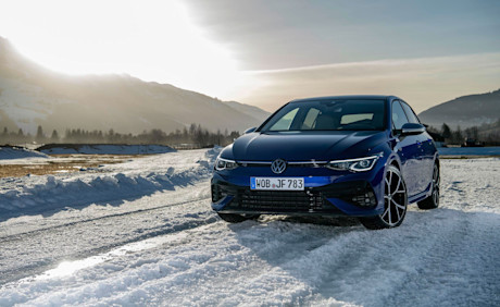 Editorial 2022 volkswagen golf r 02 vw