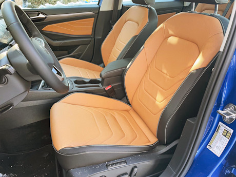 Editorial 2023 volkswagen jetta highline 11 pb