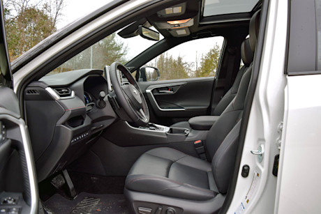 Editorial 2021 toyota rav4 prime xse technology 16 sha