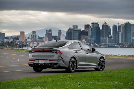 Editorial 2021 kia k5 debuts 9