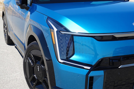 Editorial 2024 kia ev9 fd 230912 08 jl